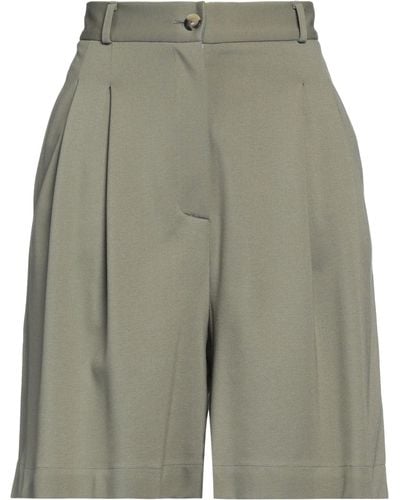 Harris Wharf London Shorts & Bermuda Shorts - Grey