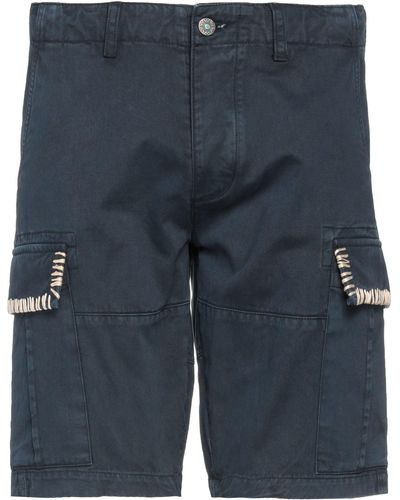 FRONT STREET 8 Shorts & Bermuda Shorts - Blue