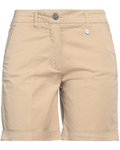 Gang Shorts & Bermuda Shorts - Natural
