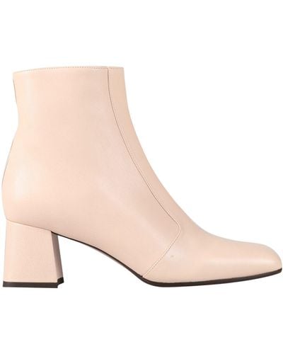 Chie Mihara Ankle Boots - Natural