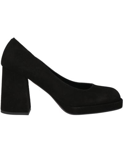 Noa Court Shoes - Black