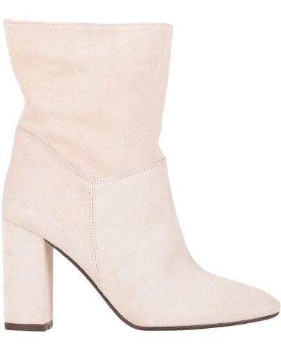 MyChalom Ankle Boots - White