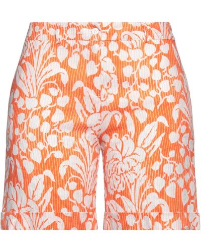 Amina Rubinacci Shorts & Bermuda Shorts - Orange