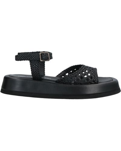 Pas De Rouge Sandals - Black