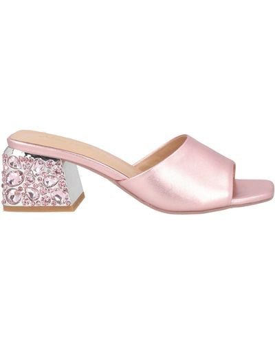 Alma En Pena. Sandals - Pink