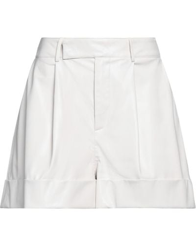 Jijil Shorts & Bermuda Shorts - White