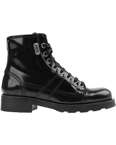 O.x.s. Ankle Boots - Black