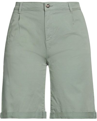 Fracomina Shorts & Bermuda Shorts - Green