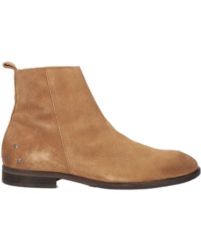 Be Edgy Ankle Boots - Brown