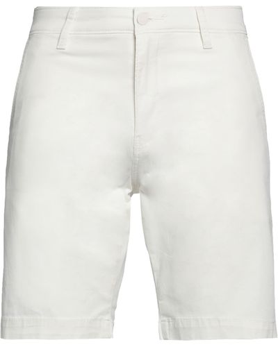 Levi's Shorts & Bermuda Shorts - White
