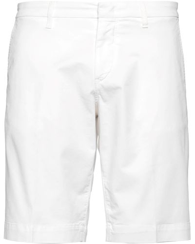 Fay Shorts & Bermuda Shorts - White