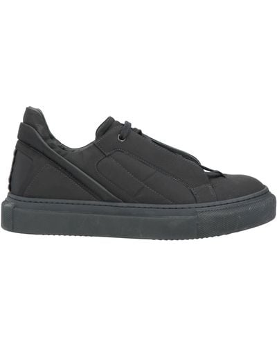 THE ANTIPODE Sneakers - Black