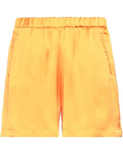 THE NINA STUDIO Shorts & Bermuda Shorts - Yellow