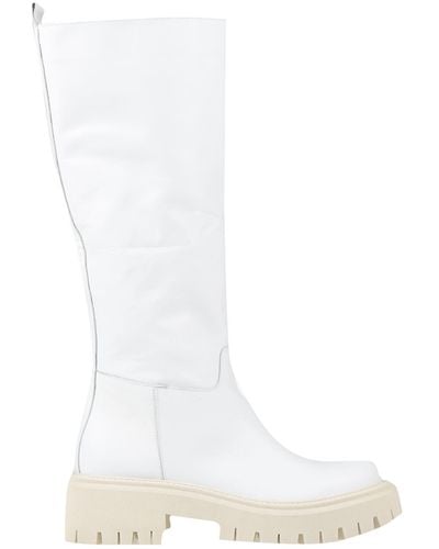 Primadonna Boot - White