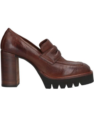 Zoe Loafer - Brown
