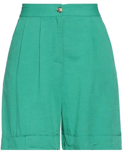 ViCOLO Shorts & Bermuda Shorts - Green