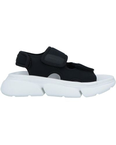 Fessura Sandals - White