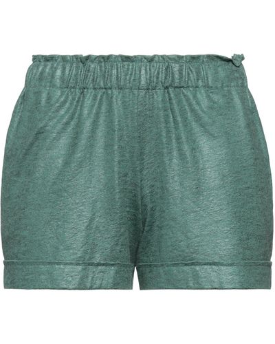Majestic Filatures Shorts & Bermuda Shorts - Green
