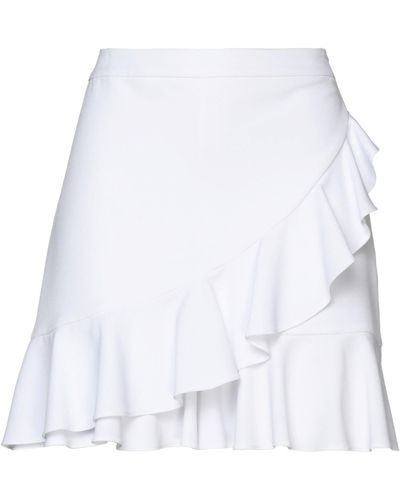 Boutique Moschino Shorts E Bermuda - Bianco