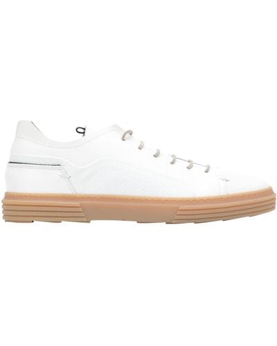Moma Sneakers - White