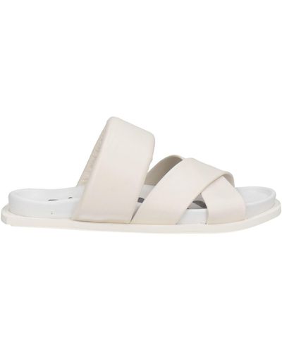 Inuikii Sandals - White