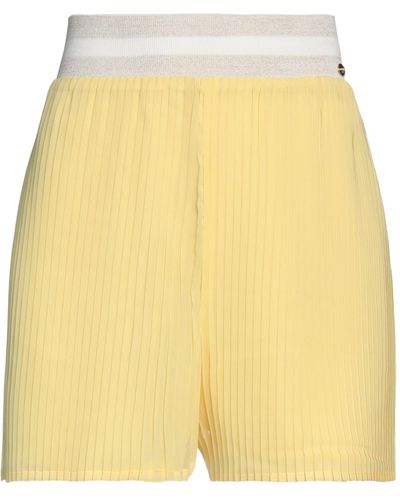 Angelo Marani Shorts & Bermuda Shorts - Yellow