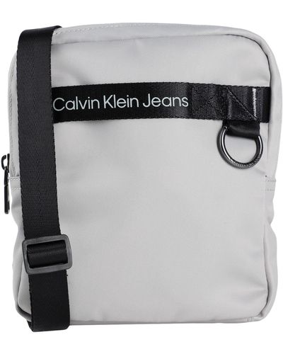 Calvin Klein Bolso con bandolera - Gris