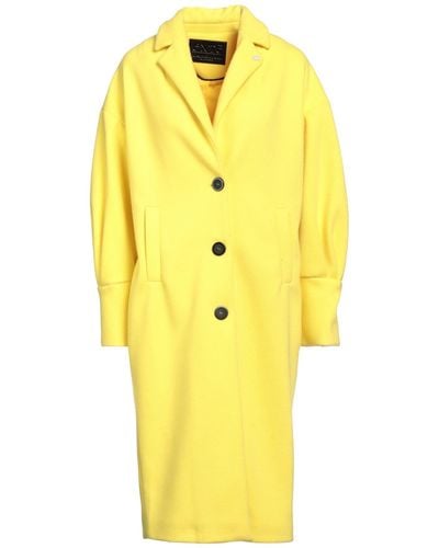 Exte Coat - Yellow