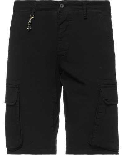 Squad² Shorts & Bermuda Shorts - Black