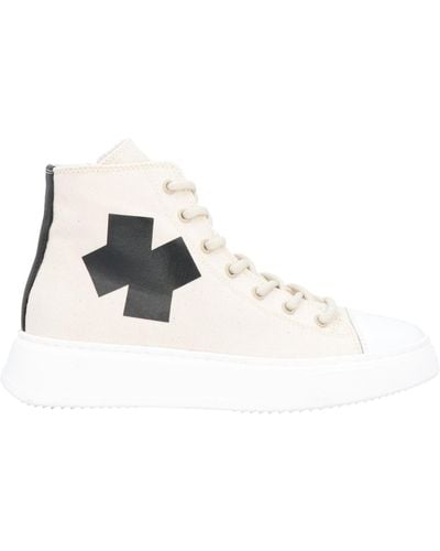ixos shoes