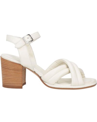 Lemarè Sandals - White