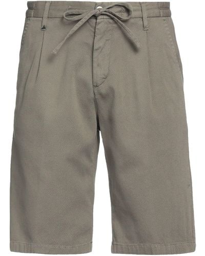 Berna Shorts & Bermuda Shorts - Grey