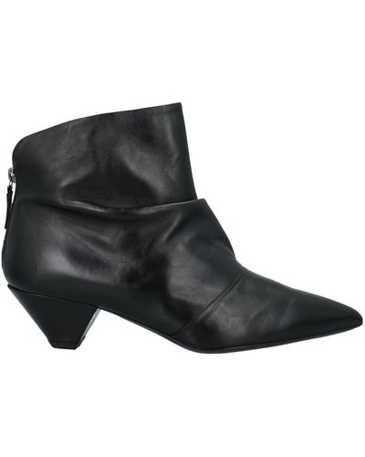 Maria Cristina Ankle Boots - Black