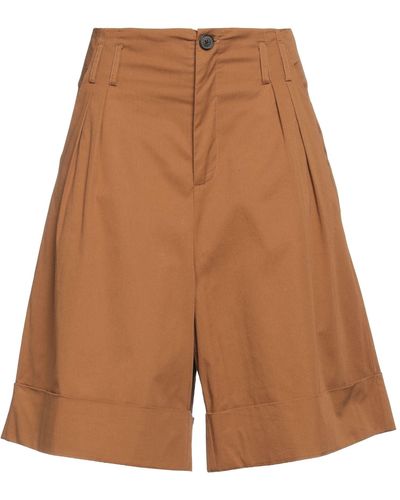 NEIRAMI Shorts & Bermuda Shorts - Brown