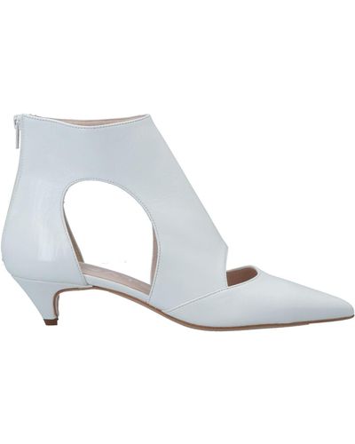 Strategia Ankle Boots - White