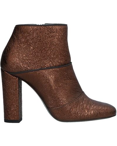 Paola D'arcano Ankle Boots - Brown