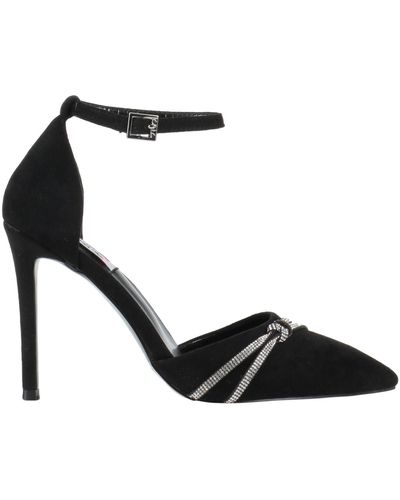Gai Mattiolo Court Shoes - Black