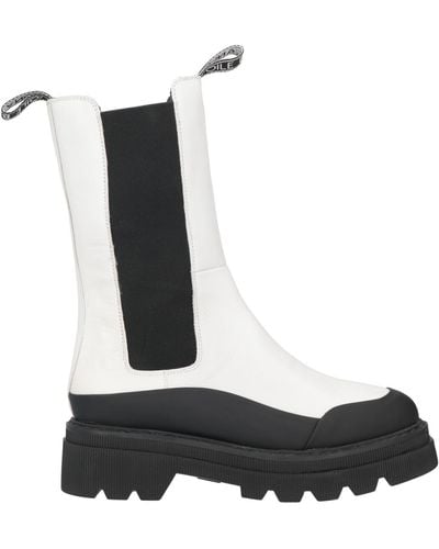 VOILE BLANCHE Cortina Black Sheepskin Moon Boots