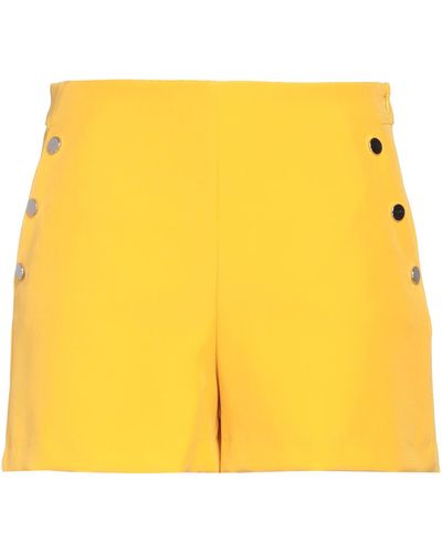 ONLY Shorts & Bermuda Shorts - Yellow