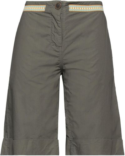 MR & MRS Shorts & Bermuda Shorts - Gray