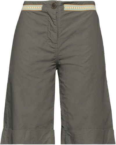 MR & MRS Shorts & Bermuda Shorts - Grey