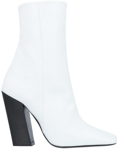 Marc Ellis Ankle Boots - White