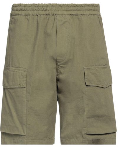 Cruna Shorts & Bermuda Shorts - Green
