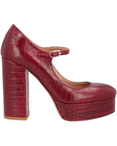 Twin Set Pumps - Red