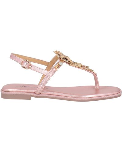 Alma En Pena. Thong Sandal - Pink