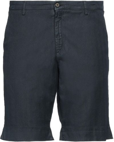 Maison Clochard Shorts & Bermuda Shorts - Blue