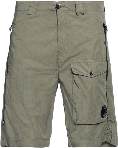 C.P. Company Shorts & Bermudashorts - Grau