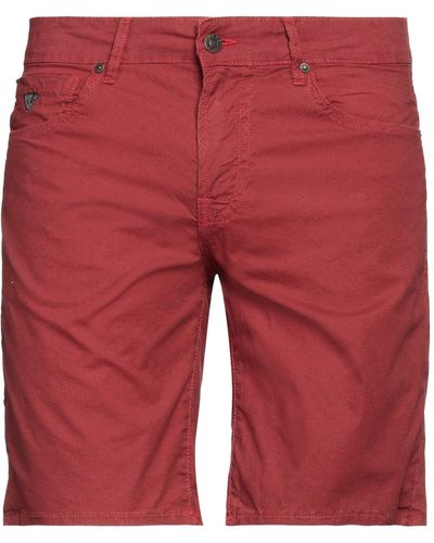 Guess Shorts & Bermuda Shorts - Red