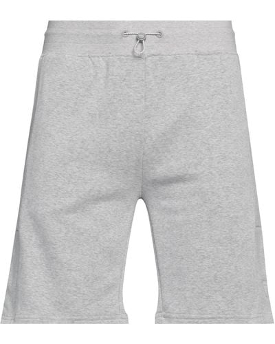 Guess Shorts & Bermuda Shorts - Grey
