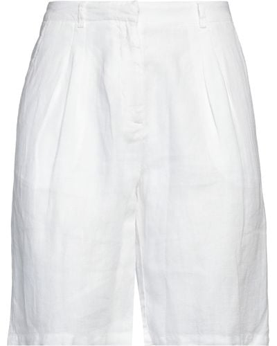 0039 Italy Shorts & Bermuda Shorts - White
